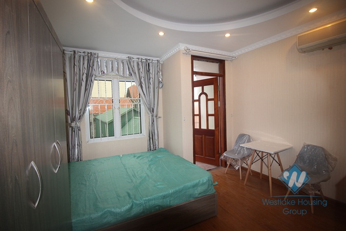 One bedroom apartment is available for rent in Tay Ho.